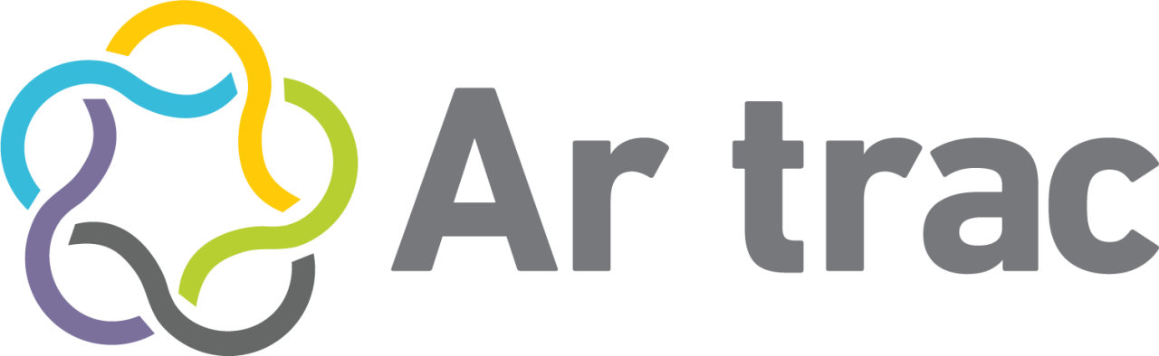 The words, 'Ar trac' in grey text with a colourful geometric shape to its left.